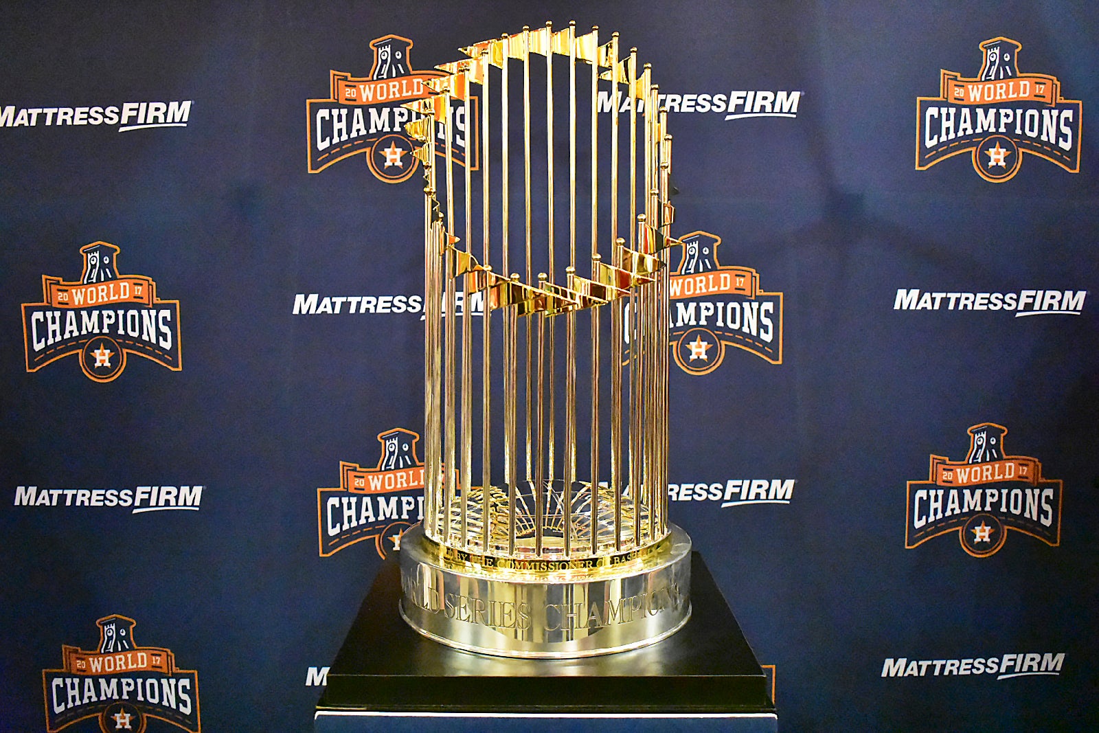 In all of its glory: World Series trophy works way to PA - Port Arthur ...